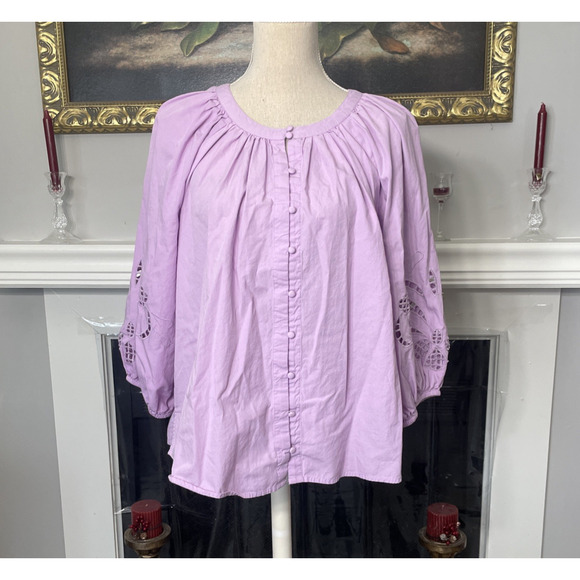 Vince Camuto Button Up Cutout Sleeves Size 1X - Picture 1 of 7
